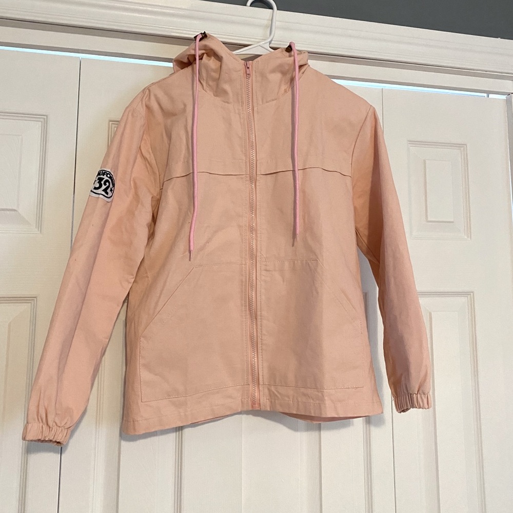 3/$30 ✨ Pink Zip up Jacket - Picture 1 of 4